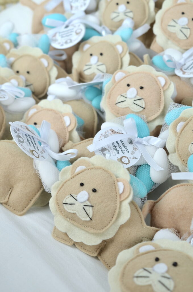 Bomboniera Leoncino Pannolenci