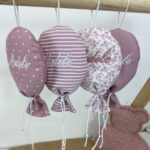 Balloon favor with hook